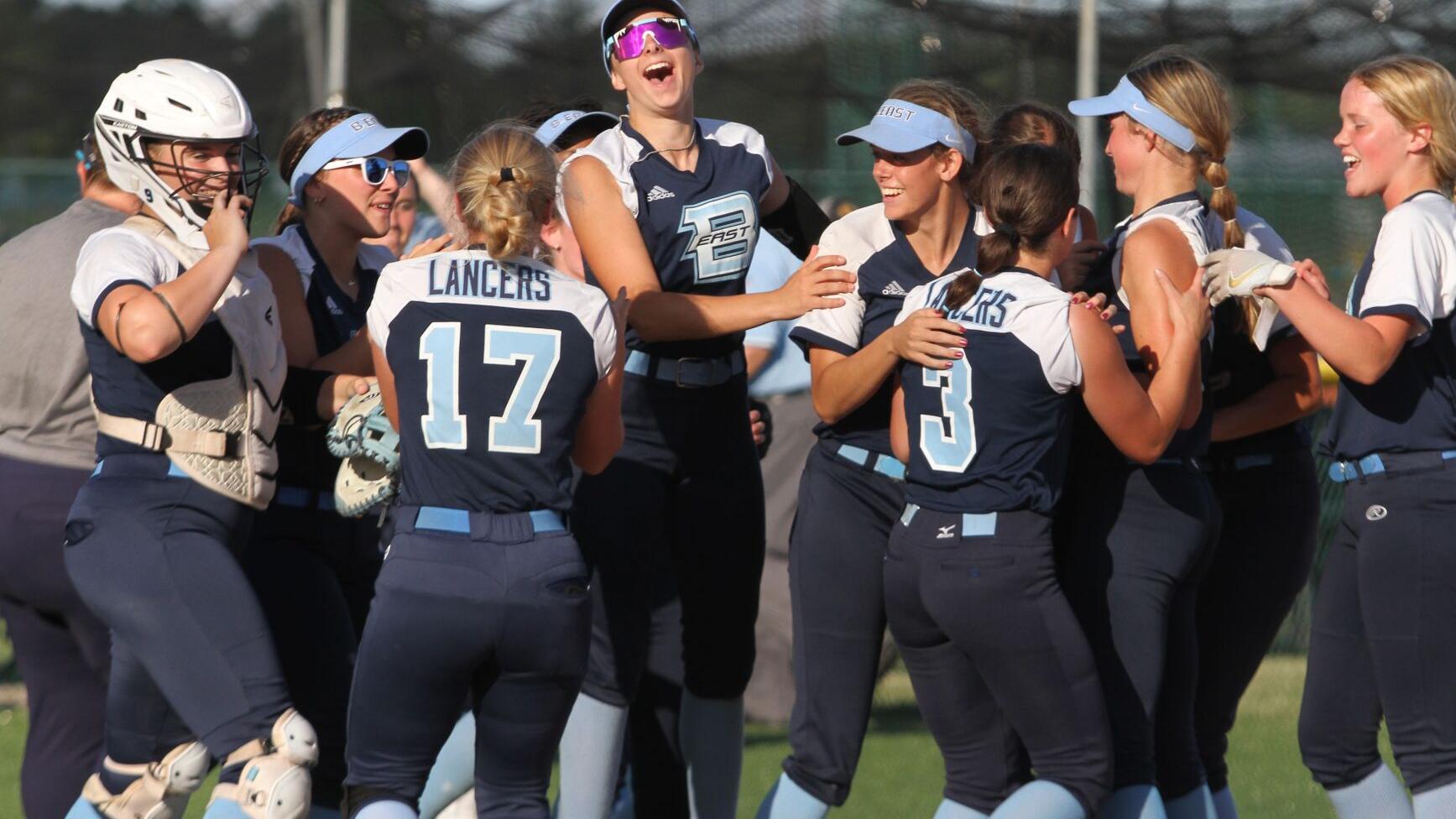 Class 4A Pekin Sectional semifinal: Belleville East 7, Edwardsville 1